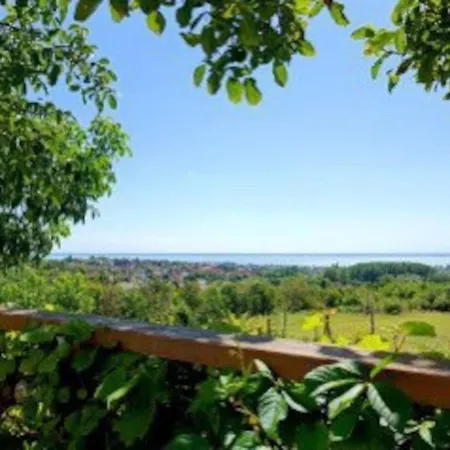 Panoramahaz Lovason Lovas