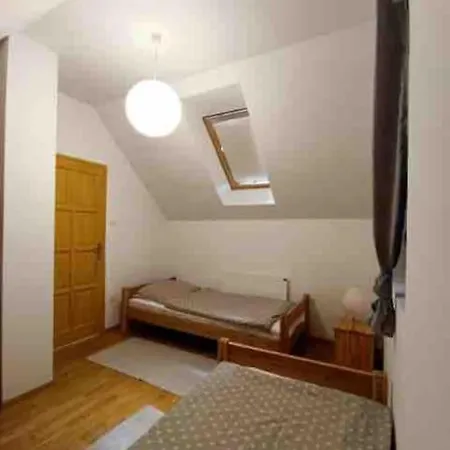 Panoramahaz Lovason *